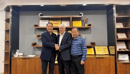 加拿大圣玛丽大学原校长、金融学国际名师Colin Dodds教授到访广州华立学院学术讲座