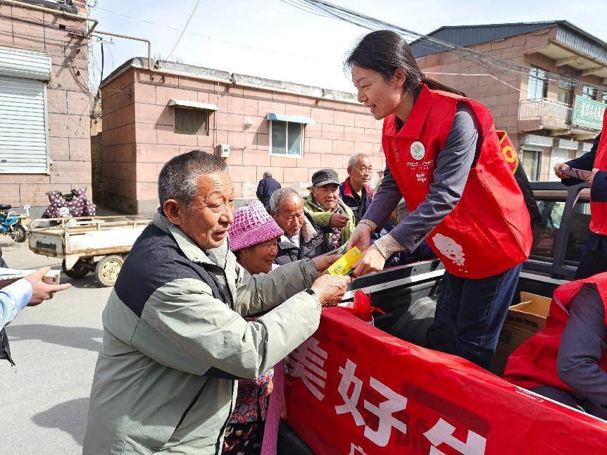 广发银行安阳分行农村金融教育欢乐行