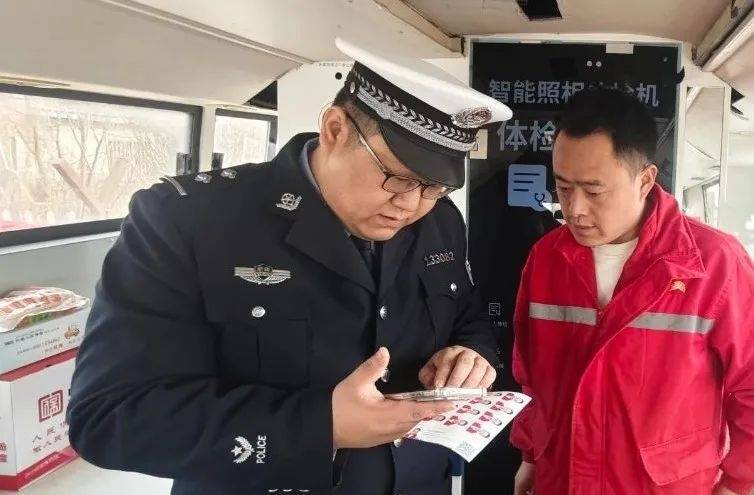 轮台公安：整治+宣传+服务 筑牢农村道路交通安全网