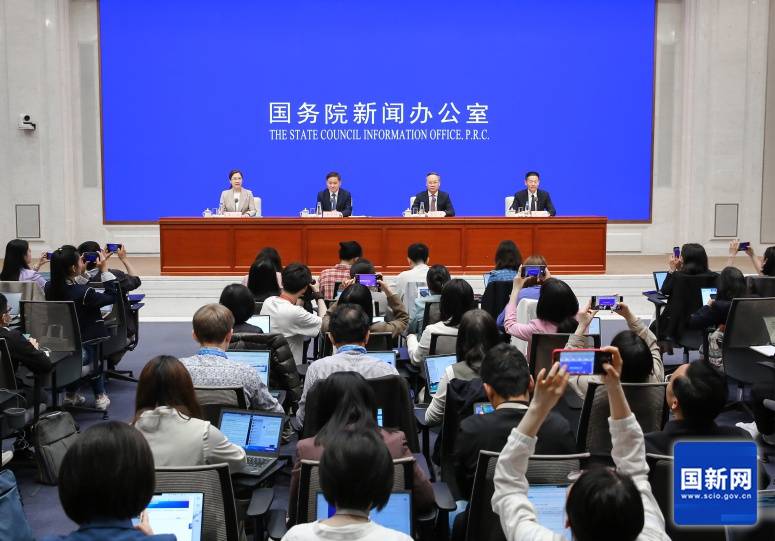 中国人民银行：个人住房公积金贷款利率将降低0.25个百分点