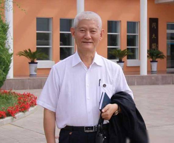大学之道 清通简要——读南振中《大学该怎么读（增订本）》