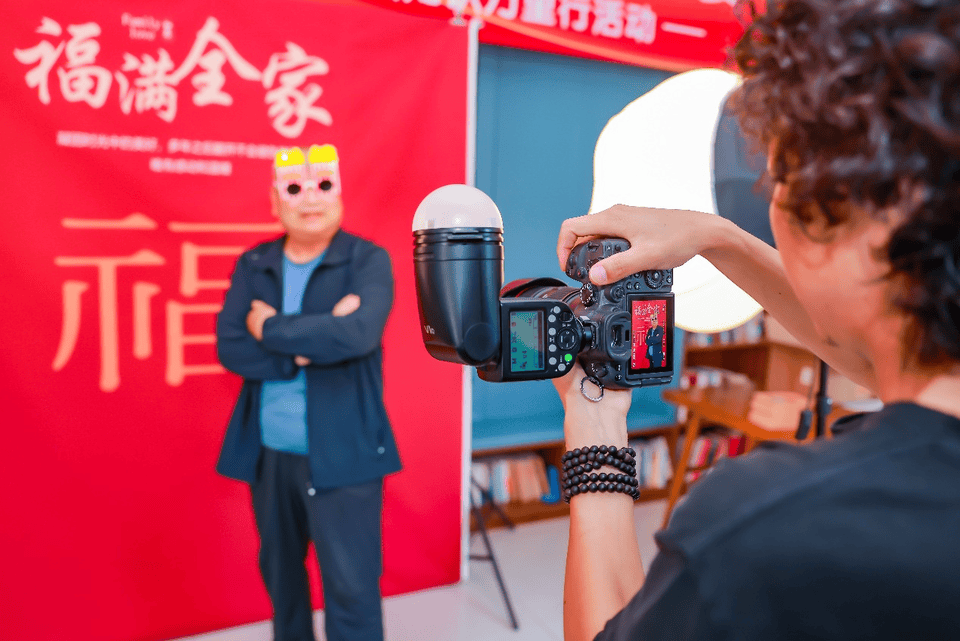 平安银行济南分行普及金融知识万里行活动走进三涧溪村