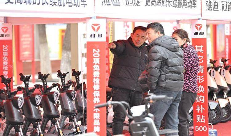 “小电驴”新国标实施后,“旧车”还能骑吗?