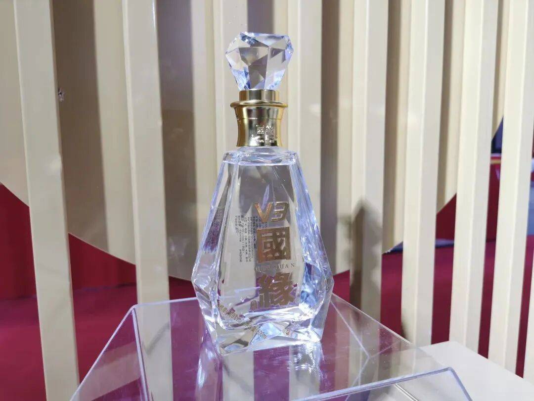 江苏省内全线溃败!今世缘净利下跌四成